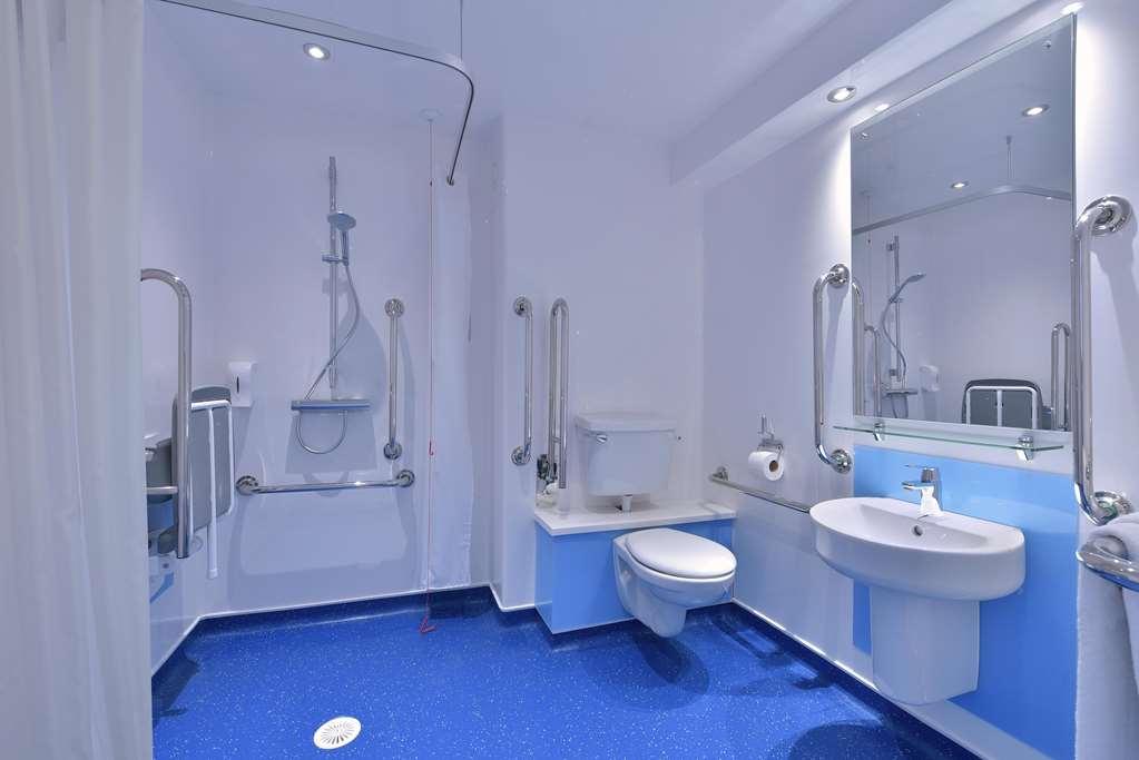 Travelodge Bradford Central Phòng bức ảnh